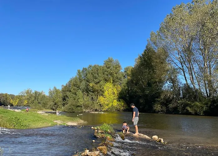 Nature Escape Charming Riverside House * Varen